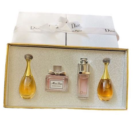 coffret mini parfum dior|dior perfume miniatures gift sets.